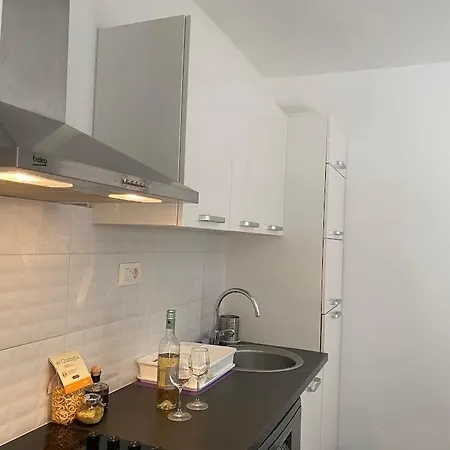 Prekrasan “marko” Sa Dvije Sobe * Split