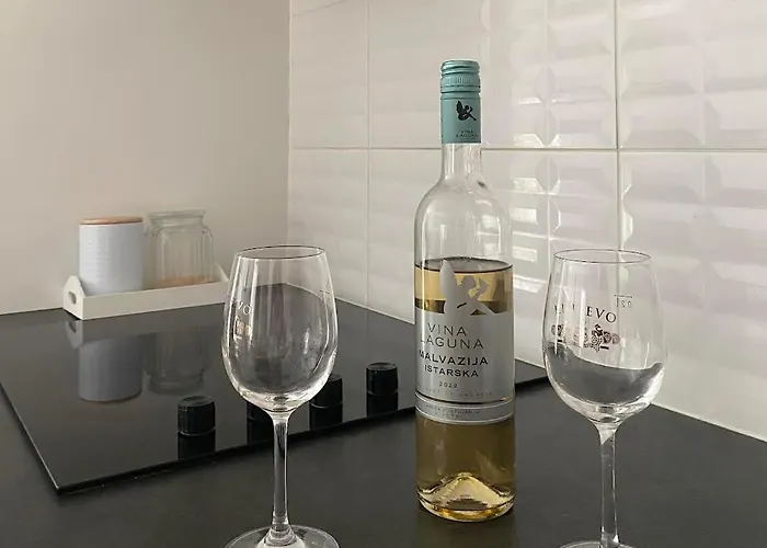 Apartment Prekrasan “marko” Sa Dvije Sobe